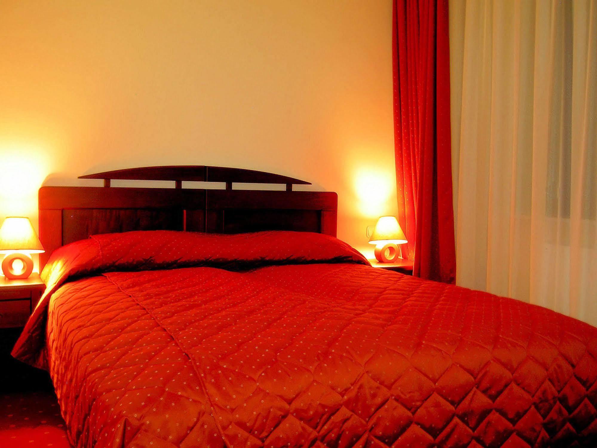 Hotel Floris Cheia  Luaran gambar